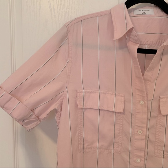 Aritzia | NEW Babaton Utility Shortsleeve Shirt - Picture 5 of 10
